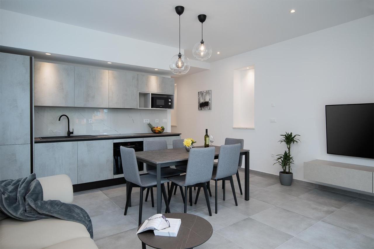 מדולין Apartments Igor מראה חיצוני תמונה
