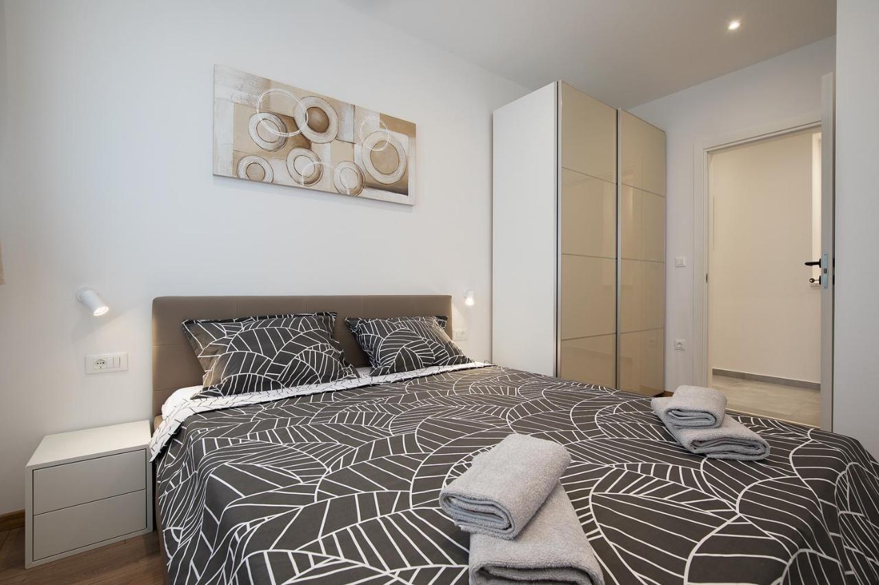 מדולין Apartments Igor מראה חיצוני תמונה